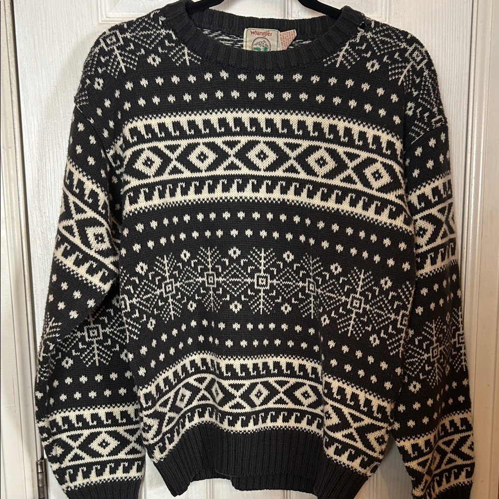 Wrangler Black & Cream Nordic Crewneck Sweater